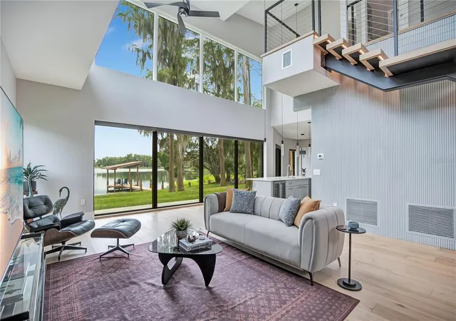 Photo 4 of Single family home for sale at 2207 Kindel Ave, Winter Park, FL 32789 | MLS# O6436815 | Listing updated on 2026-09-28