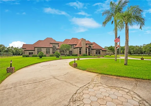 Photo 1 of Mansion for sale at 4410 Albritton Rd, St Cloud, FL 34772 | MLS# S5156367 | Listing updated on 2026-09-02