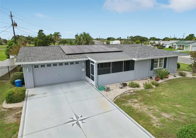 Photo 2 of Single family home for sale at 1001 La Jolla Ave, Sun City Center, FL 33573 | MLS# TB8542762 | Listing updated on 2026-09-05