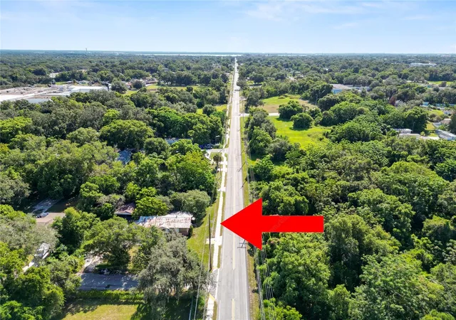 Photo 3 of Single family home for sale at 1609 W 10th Street, Lakeland, FL 33805 | MLS# L4964594 | Listing updated on 2026-09-11