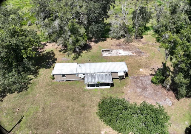 Photo 2 of Manufactured home for sale at 3423 Sw Kabrich Ter, Arcadia, FL 34266 | MLS# C7530026 | Listing updated on 2026-08-28