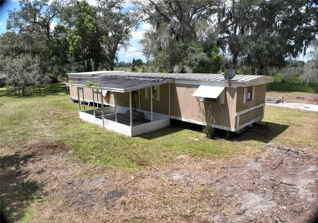 Photo 3 of Manufactured home for sale at 3423 Sw Kabrich Ter, Arcadia, FL 34266 | MLS# C7530026 | Listing updated on 2026-08-28