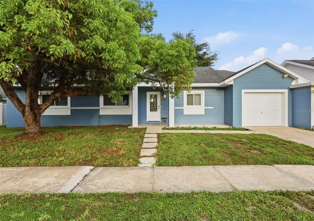 Photo 1 of Sale Pending at 8405 Oak Bluff Dr, Orlando, FL 32827 | MLS# O6436832 | Listing updated on 2026-08-31