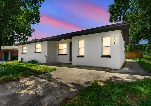 Photo 1 of Single family home for sale at 655 Travis Ct, Bartow, FL 33830 | MLS# TB8542790 | Listing updated on 2026-10-23