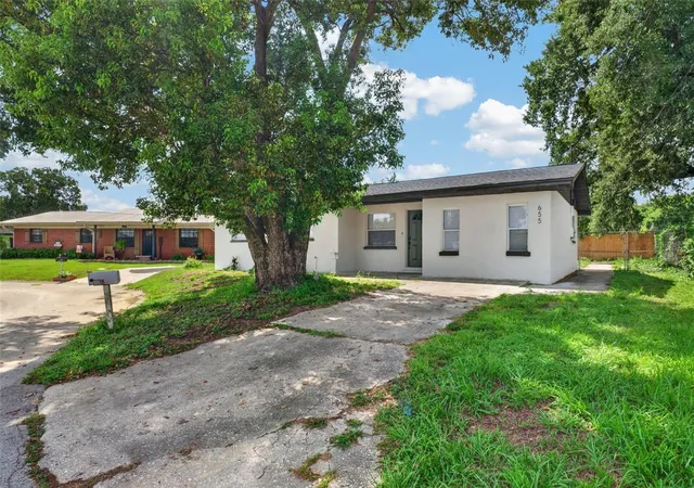 Photo 2 of Single family home for sale at 655 Travis Ct, Bartow, FL 33830 | MLS# TB8542790 | Listing updated on 2026-10-23