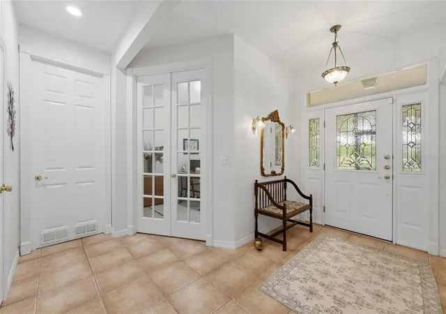 Photo 2 of Single family home for sale at 502 Palm Dr, Winter Garden, FL 34787 | MLS# O6436846 | Listing updated on 2026-10-22