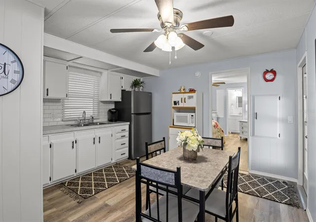 Photo 3 of Manufactured home for sale at 148 Orangewood Dr, Lake Wales, FL 33898 | MLS# S5156375 | Listing updated on 2026-08-28