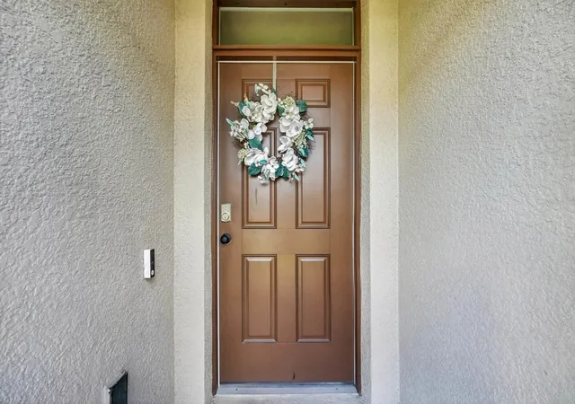 Photo 3 of Single family home for sale at 599 Lazio Cir, Debary, FL 32713 | MLS# V4950923 | Listing updated on 2026-09-13