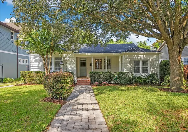 Photo 1 of Single family home for sale at 2102 Harrison Ave, Orlando, FL 32804 | MLS# O6436854 | Listing updated on 2026-09-07