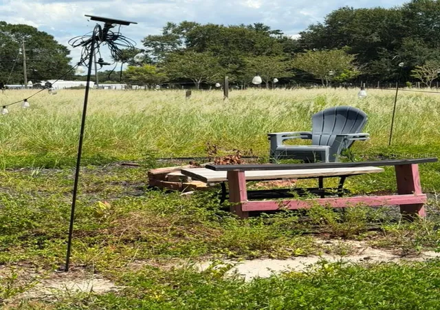 Photo 3 of Manufactured home for sale at 10217 Quinn Rd, Polk City, FL 33868 | MLS# S5156381 | Listing updated on 2026-09-15