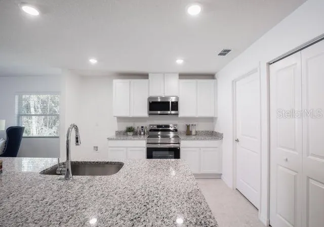 Photo 4 of Single family home for sale at 16287 Melon Rd, Weeki Wachee, FL 34614 | MLS# O6436864 | Listing updated on 2026-08-29