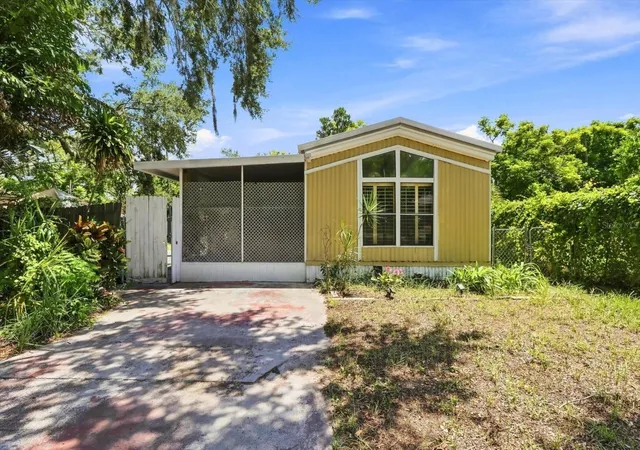Photo 1 of Manufactured home for sale at 8844 Mike St, Port Richey, FL 34668 | MLS# W7888939 | Listing updated on 2026-09-01