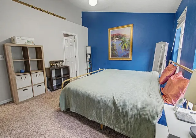 Photo 4 of Townhouse for sale at 2214 Golden Oak Ln, Valrico, FL 33594 | MLS# TB8542811 | Listing updated on 2026-10-07