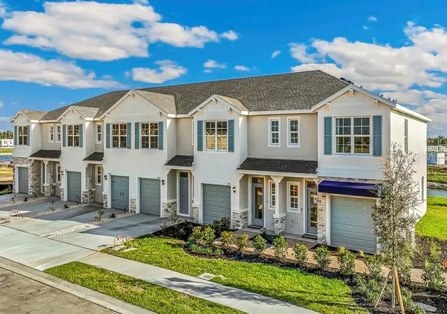 Photo 1 of Townhouse for sale at 10686 Tiger Lily Dr, Venice, FL 34293 | MLS# A4704165 | Listing updated on 2026-09-02