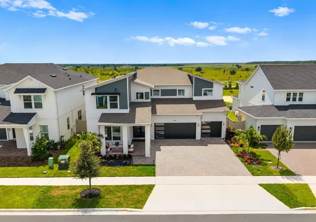 Photo 1 of Single family home for sale at 4617 Golden Birch Ave, Clermont, FL 34714 | MLS# O6436872 | Listing updated on 2026-10-20