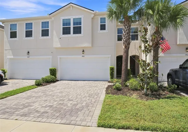 Photo 1 of Single family home for sale at 19421 Monarch Wind Wy, Lutz, FL 33558 | MLS# W7888942 | Listing updated on 2026-09-08