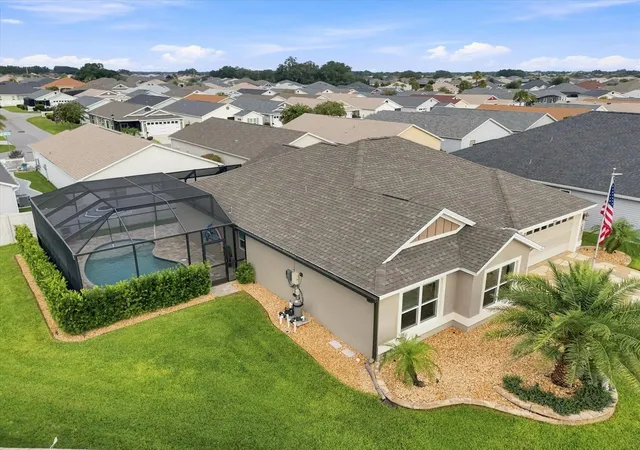 Photo 2 of Single family home for sale at 6088 Keckonen Dr, The Villages, FL 32163 | MLS# OM731141 | Listing updated on 2026-10-01