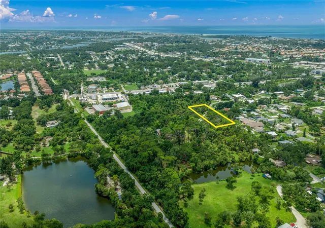 Photo 2 of Land for sale at 0 Twin Lakes Ave, Nokomis, FL 34275 | MLS# N6145503 | Listing updated on 2026-08-27