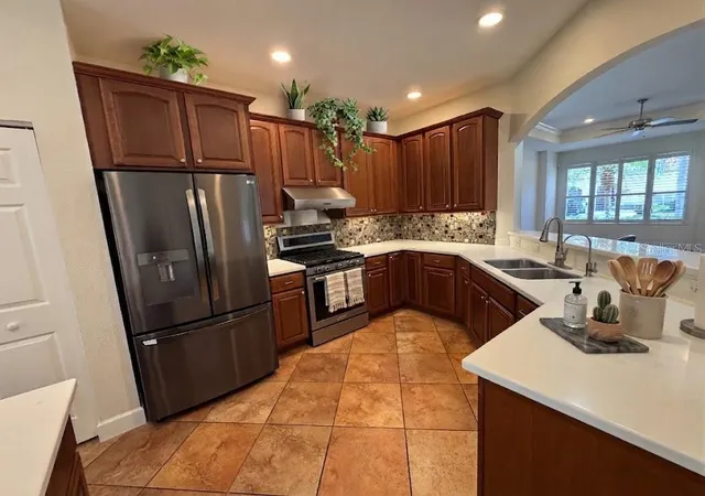 Photo 3 of Condo for sale at 1140 Beachcomber Ct #11, Osprey, FL 34229 | MLS# W7888943 | Listing updated on 2026-08-28