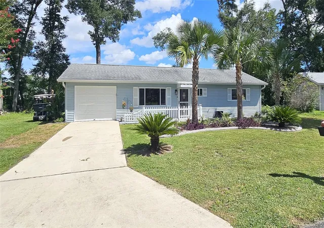 Photo 2 of Single family home for sale at 7533 Sw 108th Pl, Ocala, FL 34476 | MLS# OM731143 | Listing updated on 2026-09-07