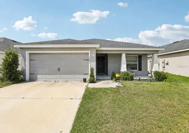 Photo 1 of Single family home for sale at 1042 Corso Dr, Winter Haven, FL 33884 | MLS# TB8542841 | Listing updated on 2026-08-29