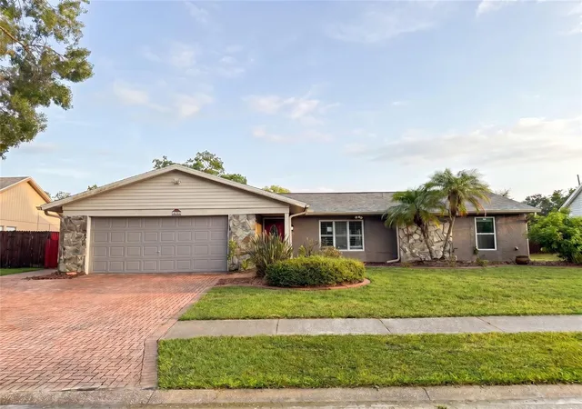 Photo 1 of Single family home for sale at 5521 Redhawk Dr, New Port Richey, FL 34655 | MLS# TB8542843 | Listing updated on 2026-08-31