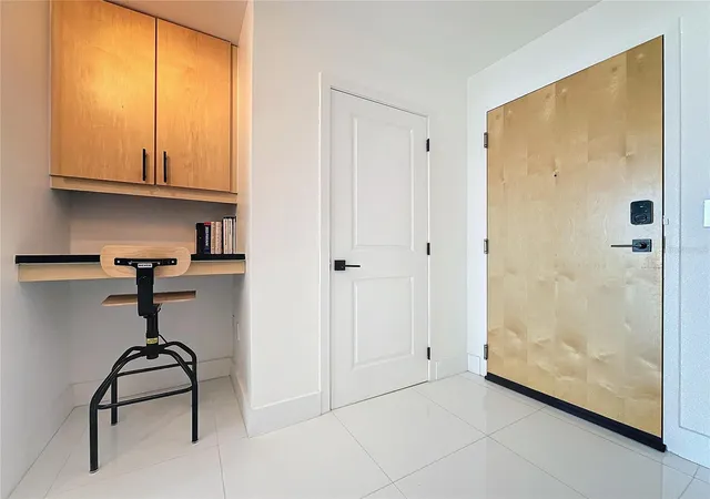 Photo 25 of Condo for sale at 155 S Court Ave #2111, Orlando, FL 32801 | MLS# O6436892 | Listing updated on 2026-09-12