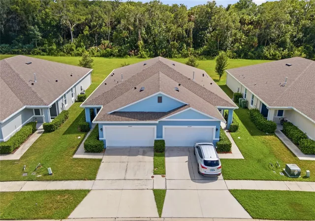 Photo 1 of Townhouse for sale at 20043 Royal Tern Ct, Leesburg, FL 34748 | MLS# G5117011 | Listing updated on 2026-10-08