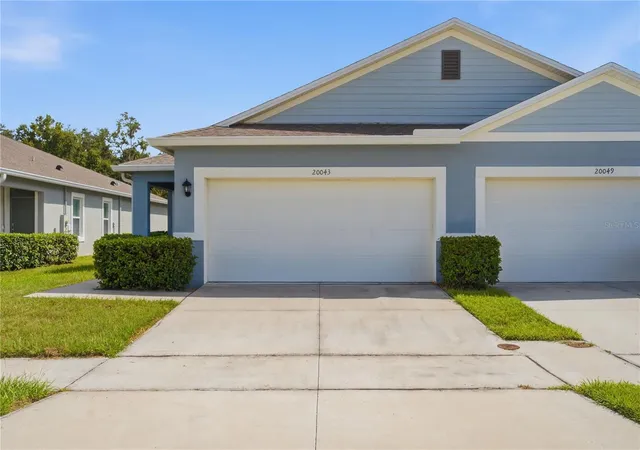 Photo 2 of Townhouse for sale at 20043 Royal Tern Ct, Leesburg, FL 34748 | MLS# G5117011 | Listing updated on 2026-10-08