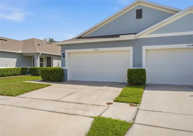 Photo 4 of Townhouse for sale at 20043 Royal Tern Ct, Leesburg, FL 34748 | MLS# G5117011 | Listing updated on 2026-10-08