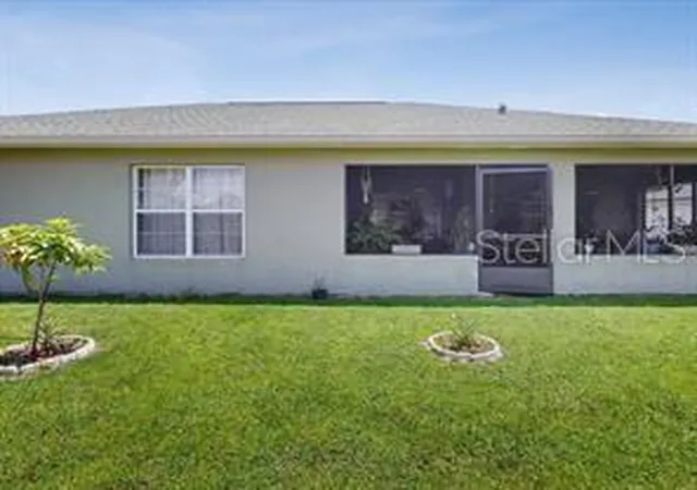 Photo 17 of Single family home for sale at 411 Mallard Wy, Poinciana, FL 34759 | MLS# S5156396 | Listing updated on 2026-08-27