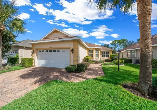 Photo 1 of Single family home for sale at 8569 Sw 88th Loop, Ocala, FL 34481 | MLS# OM731151 | Listing updated on 2026-09-05