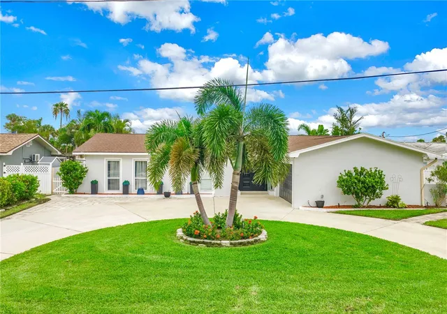 Photo 3 of Single family home for sale at 450 64th Ave, St Pete Beach, FL 33706 | MLS# TB8542869 | Listing updated on 2026-09-08