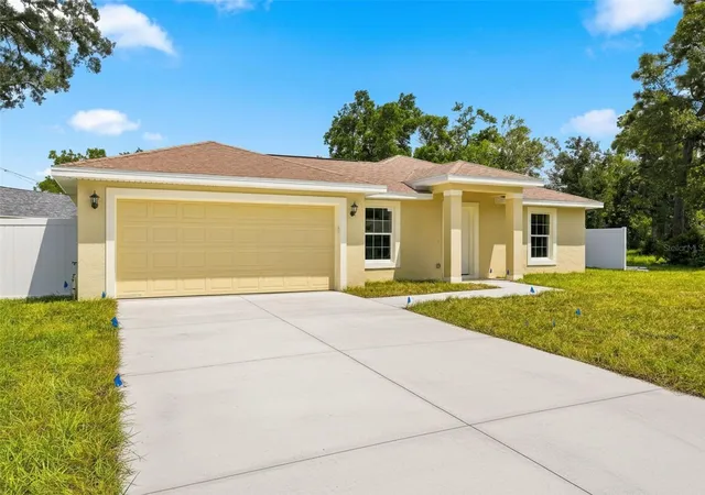 Photo 3 of Single family home for sale at 7209 Apache Trl, Spring Hill, FL 34606 | MLS# W7888948 | Listing updated on 2026-08-28