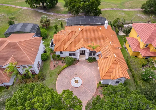 Photo 3 of Single family home for sale at 2313 Roat Dr, Orlando, FL 32835 | MLS# O6436911 | Listing updated on 2026-08-30