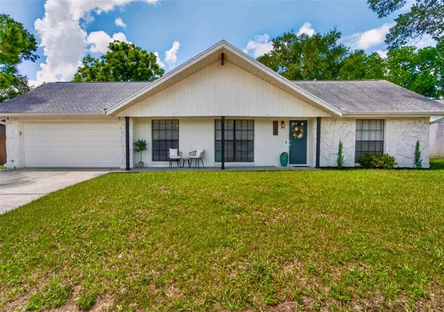 Photo 1 of Single family home for sale at 720 Green Cove Dr, Brandon, FL 33510 | MLS# TB8542878 | Listing updated on 2026-09-06