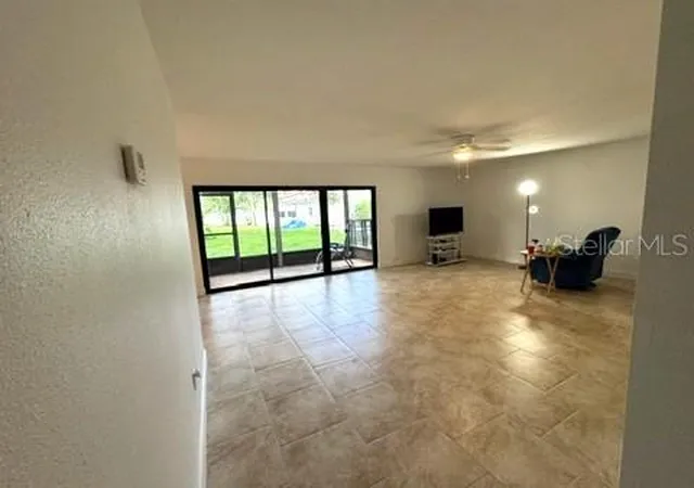 Listing Photo 5 - Condo for sale in building located at 11412 8Th St N, ST PETERSBURG, FL 33716 - Unit #1001