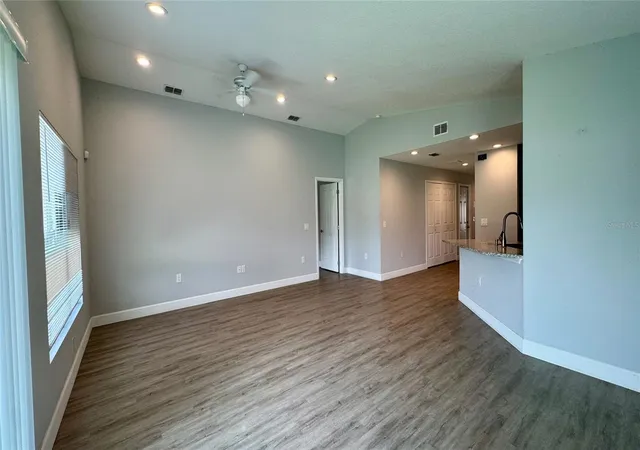 Photo 3 of Sale Pending at 5 N Hart Blvd, Orlando, FL 32835 | MLS# O6436921 | Listing updated on 2026-09-03