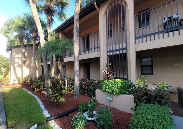 Photo 1 of Condo for sale at 2808 60Th Ave W #621, Bradenton, FL 34207 | MLS# A4704193 | Listing updated on 2026-09-29