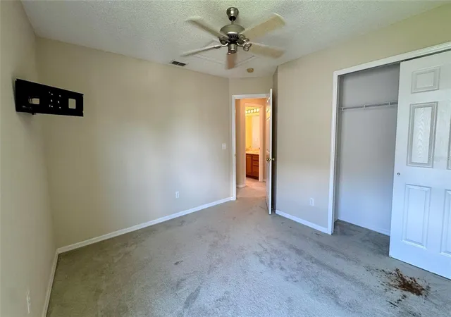 Photo 17 of Single family home for sale at 2119 Putter Pl, KISSIMMEE, FL 34746 | MLS# O6436932 | Listing updated on 2026-10-01