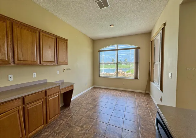 Photo 3 of Sale Pending at 2119 Putter Pl, Kissimmee, FL 34746 | MLS# O6436932 | Listing updated on 2026-10-10