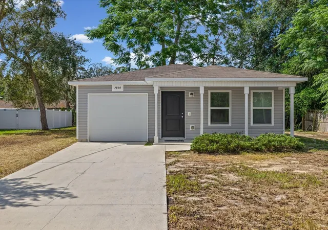Photo 1 of Single family home for sale at 7454 Mohawk Trl, Spring Hill, FL 34606 | MLS# W7888953 | Listing updated on 2026-10-04