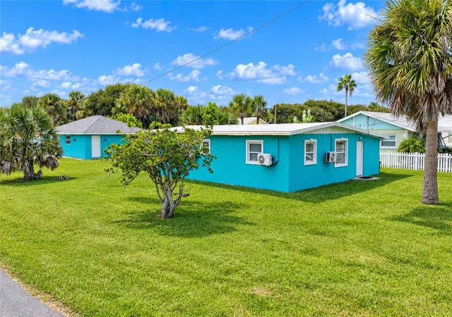 Photo 1 of Single family home for sale at 2328 S Daytona Ave, Flagler Beach, FL 32136 | MLS# FC321008 | Listing updated on 2026-09-08