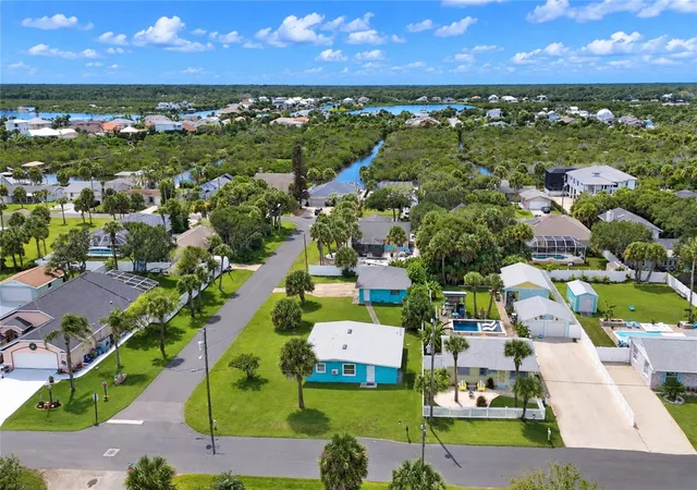 Photo 2 of Single family home for sale at 2328 S Daytona Ave, Flagler Beach, FL 32136 | MLS# FC321008 | Listing updated on 2026-09-08