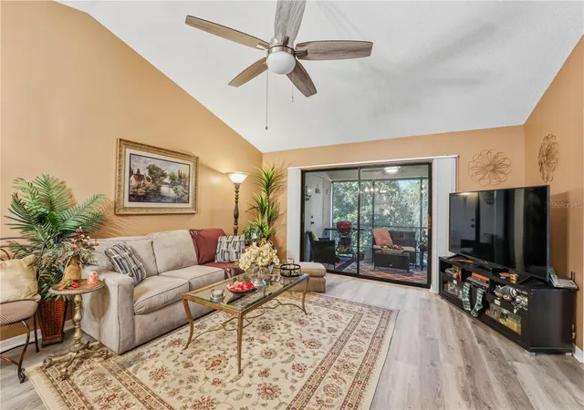 Photo 4 of Condo for sale at 317 Knottwood Ct #317, Sun City Center, FL 33573 | MLS# TB8542912 | Listing updated on 2026-08-31