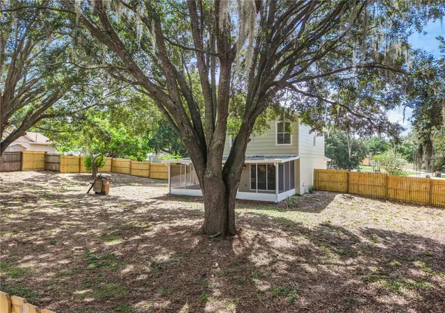 Photo 4 of Single family home for sale at 11424 Mandarin Dr, Clermont, FL 34711 | MLS# O6436954 | Listing updated on 2026-08-31