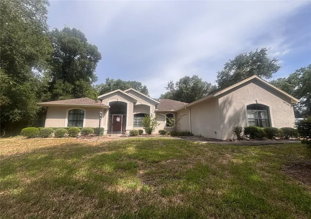 Photo 2 of Single family home for sale at 19203 Sw 98th Loop, Dunnellon, FL 34432 | MLS# TB8542928 | Listing updated on 2026-08-27