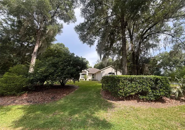 Photo 4 of Single family home for sale at 19203 Sw 98Th Loop, Dunnellon, FL 34432 | MLS# TB8542928 | Listing updated on 2026-08-27