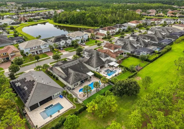Photo 4 of Single family home for sale at 3816 Bonfire Dr, Odessa, FL 33556 | MLS# TB8542930 | Listing updated on 2026-10-05