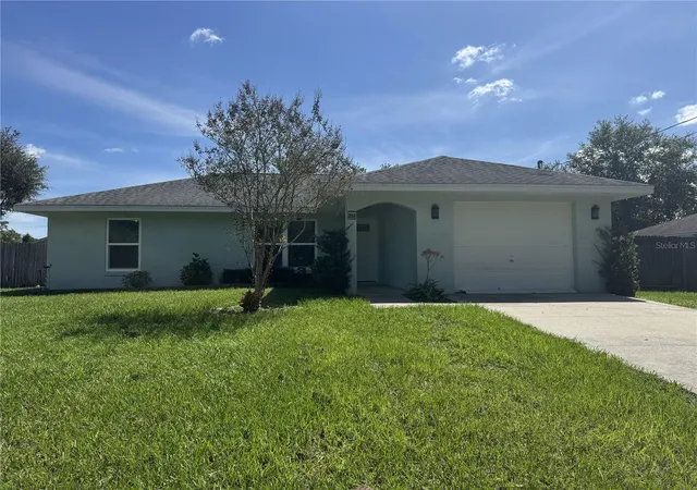 Photo 1 of Single family home for sale at 393 Walnut Ave, Orange City, FL 32763 | MLS# V4950936 | Listing updated on 2026-09-24